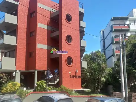 Retasado    Venta departamento 2 ambientes en Villa Gesell