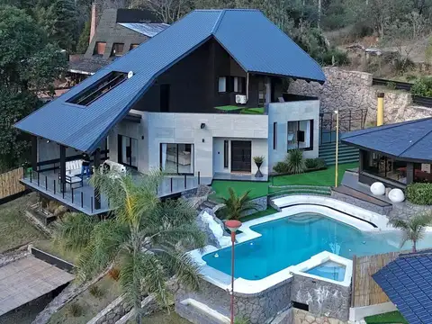 Casa en Venta en Costa Azul, USD 360.000