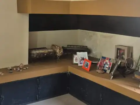 Casa 5 ambientes con 2 baños