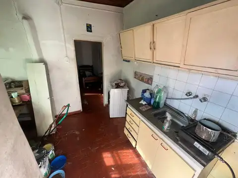 Casa en Barcelo 254 Barrio Benquez, Banfield