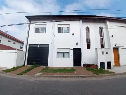 Casa  en Venta en Quilmes, G.B.A. Zona Sur, Argentina