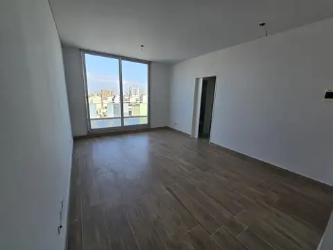 Pte. FRAGATA SARMIENTO al 1600