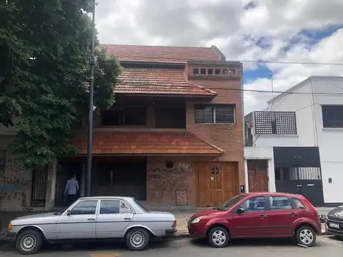 7 e ( 64 y 65) 10 x 40 Zonificacion U/C2B , 12 niveles , 4.0