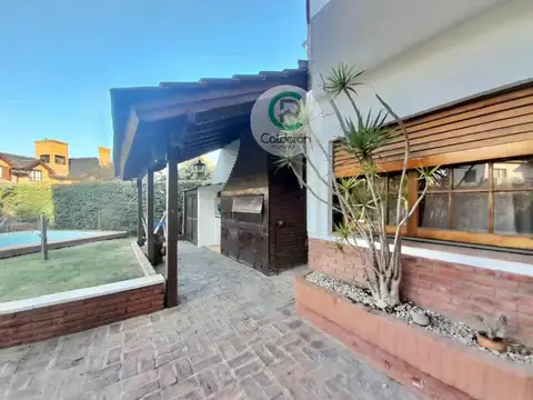 Casa en Venta  Oportunidad Country  Club Banco Provincia