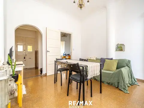 Bartolomé Mitre 200