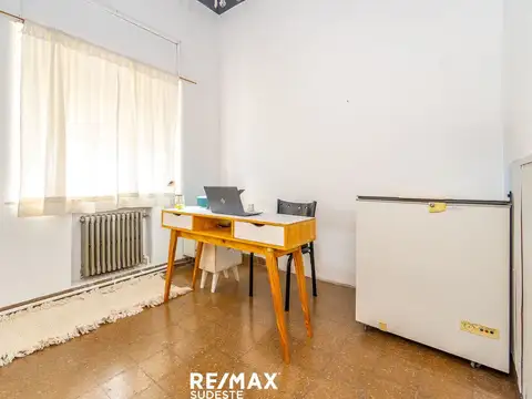 Local en Venta 51 años