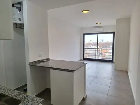 1 ambiente estrenar balcon patio y terraza comun