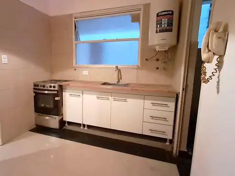 Departamento 2 ambientes, Refaccionado a Nuevo!! - Recoleta