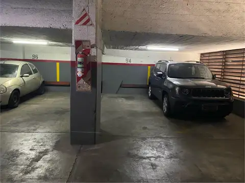 Venta de cocheras subterráneas en block en Barrio Norte, CABA