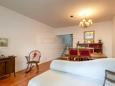Casa en Venta en Olivos Maipú/Uzal, USD 240.000