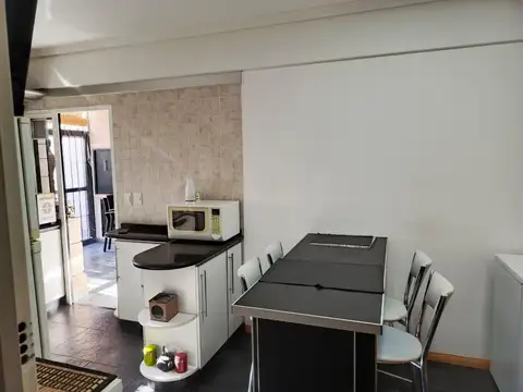 Departamento 5 ambientes con 2 baños