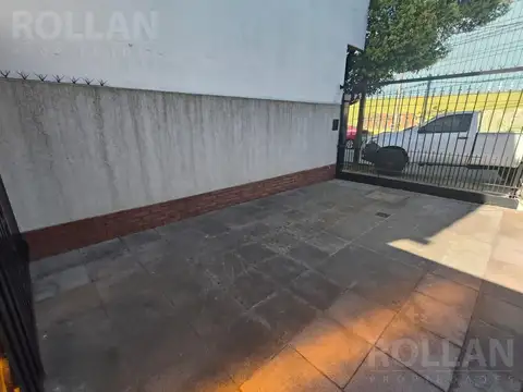 Depto Tipo Casa en Alquiler de 2 dormitorios