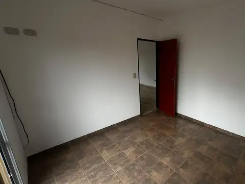 Departamento 2 ambientes en alquiler - Florencio Varela