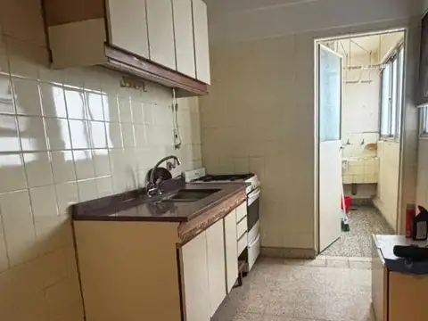 Departamento de 3 ambientes con balcón