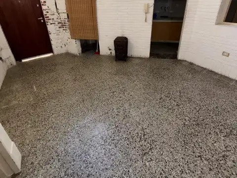 Depto Tipo Casa 4 ambientes con 1 baño