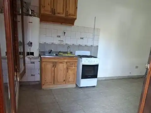 Casa en alquiler en Moreno