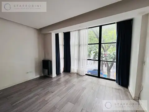 Depto Tipo Casa 4 ambientes con 2 baños
