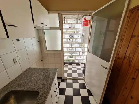 Departamento en Alquiler en Temperley, $ 650.000