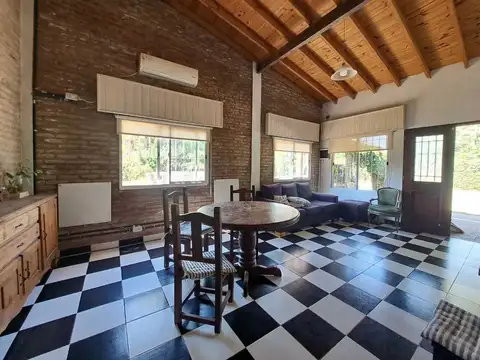 Casa en Venta en Paso del Rey, USD 94.000
