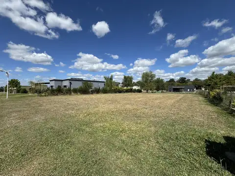 Terreno en Venta en Las Calandrias, USD 19.000