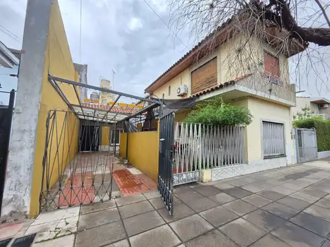 VENTA CASA AMPLIA CON GRAN FONDO VERDE -SAN JUSTO-