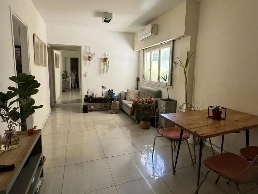 Villa Crespo
