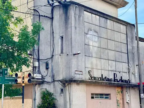 Ituzaingo y Montecaseros 1200