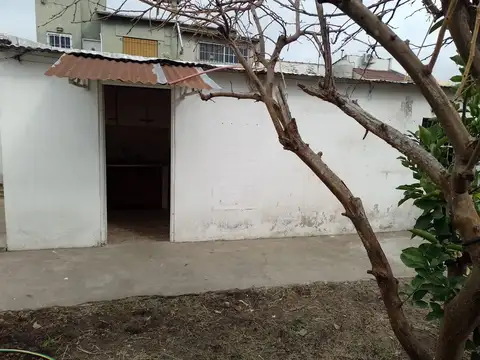 Depto Tipo Casa en Alquiler de 2 ambientes
