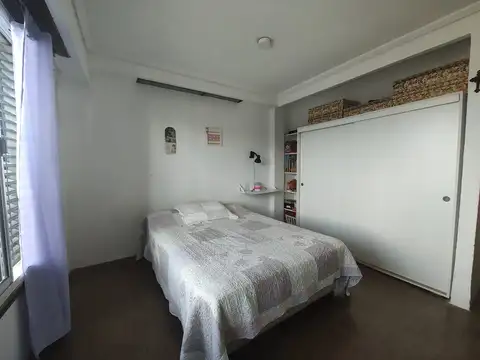 Depto Tipo Casa en Venta con 1 cocheras