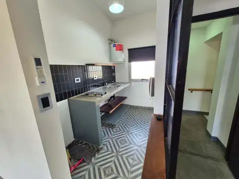 DEPARTAMENTO TIPO LOFT - MONO - EXCELENTE! Lanus