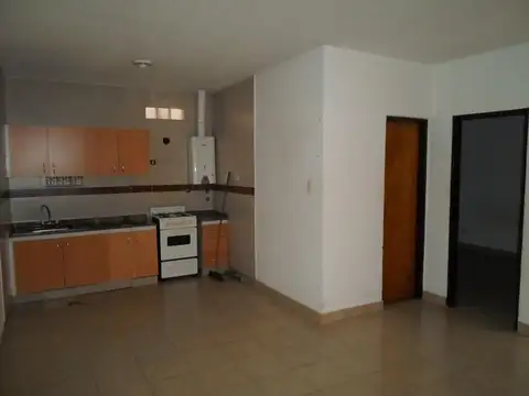 VENTA URGENTE de Buen 2 amb de 40 m2 cub aprox + Patio, 