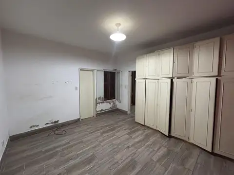 Depto Tipo Casa en Venta 40 años