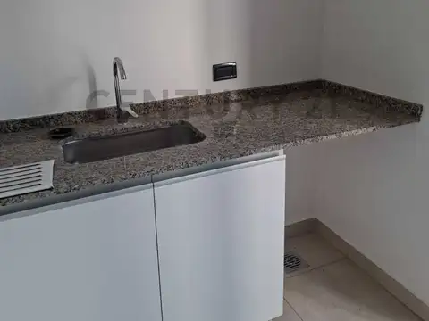 Exclusiva casa a estrenar de categoría en Barrio Privado La Bastilla