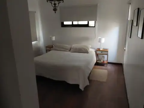 CASA EN VENTA EN GORINA DE TRES DORMITORIOS
