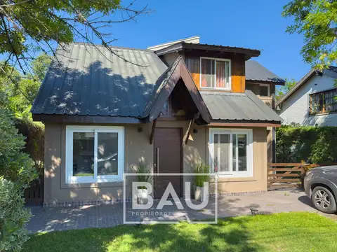 Casa Chalet  en Venta en Banco Provincia, Francisco Álvarez, Moreno