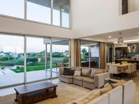 Puertos Del Lago - Muelles