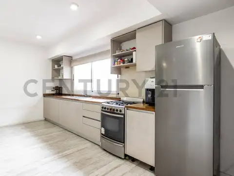 Departamento en Alquiler en Coghlan, $ 1.900.000