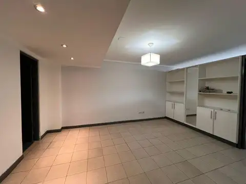 Departamento en Alquiler con 2 cocheras