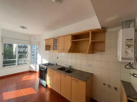 Departamento en Alquiler en Parque Chacabuco, $ 750.000