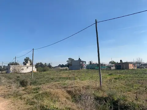 Calle 48 entre 216 y 217