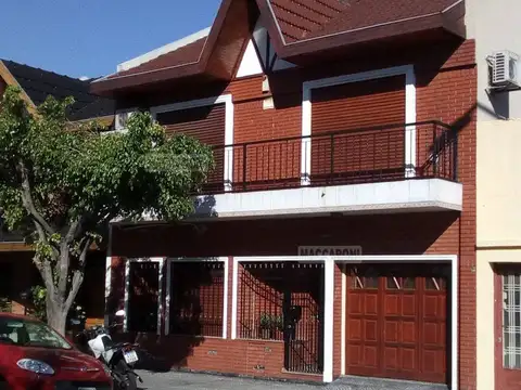 Casa - Venta - Argentina, Capital Federal -  PIZARRO 6509