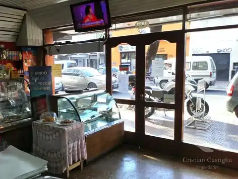 Hipolito Irigoyen al 3000