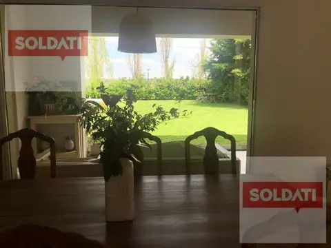 Casa en alquiler CON MUEBLES en Santa Barbara