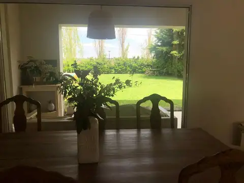 Casa en alquiler CON MUEBLES en Santa Barbara