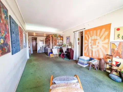 venta departamento 4 ambientes en Almagro.