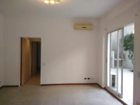 Lindìsimo Depto 2 amb. con amplio patio c/parrilla -