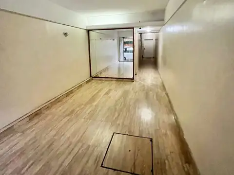 Ramon Falcón 2600, Piso 8