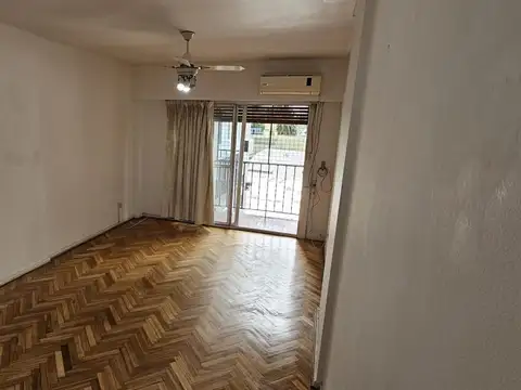 Departamento en Alquiler en Olivos Vias/Rio, $ 550.000
