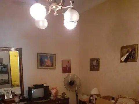 VENTA CASA VILLA DEL PARQUE A RECICLAR GARAGE