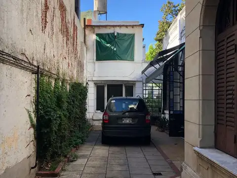 Casa en Venta en Plaza Italia, USD 270.000